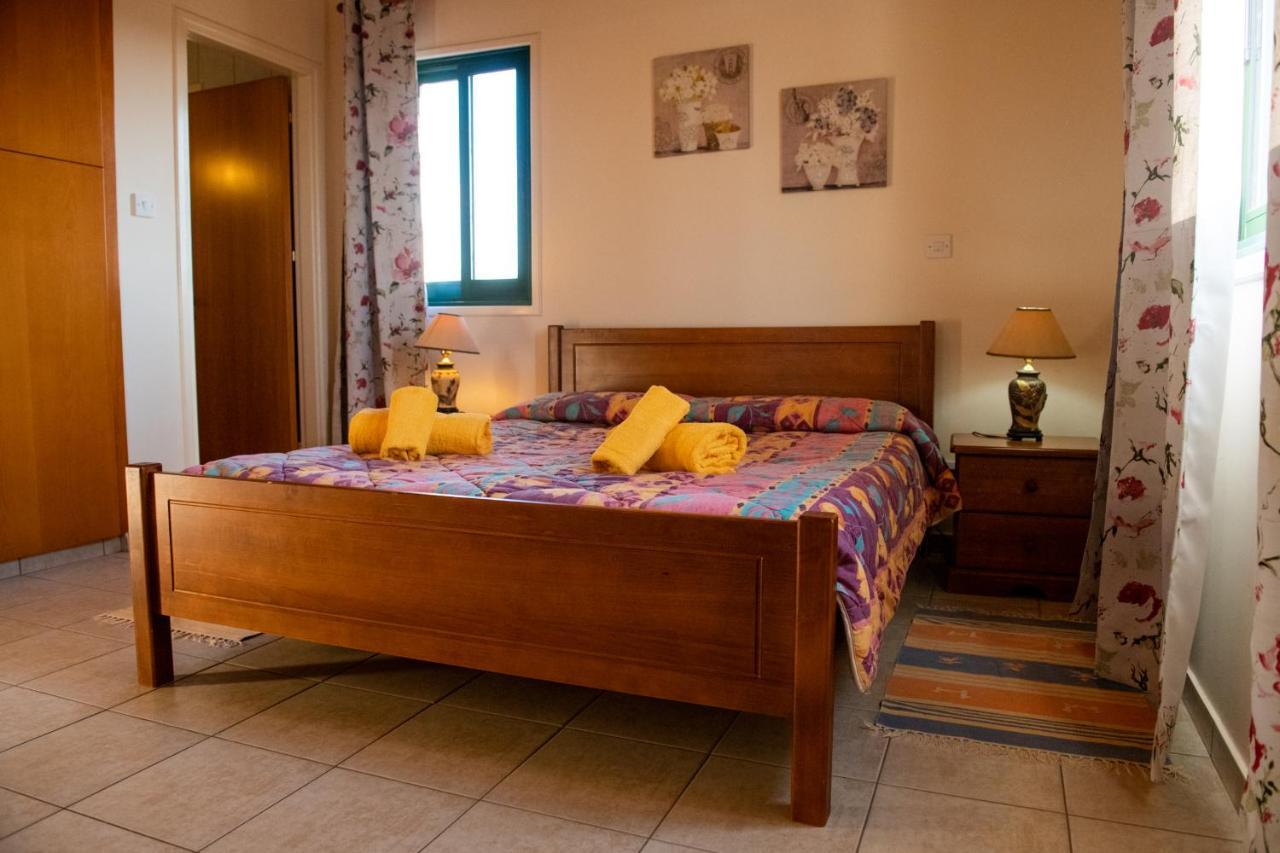Adonis Villa Coral Bay Bagian luar foto